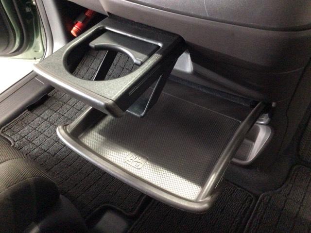 フリード Ｇ　レンタＵＰ・フルセグ・メモリナビ・バックカメラ・シートヒーター・ＥＴＣ　Ａクルーズ　３列シート　ＬＥＤヘッドライト　パワーウインドウ　地デジ　Ｒカメラ　イモビ　ＶＳＡ　ＵＳＢ　ドライブレコーダー（31枚目）