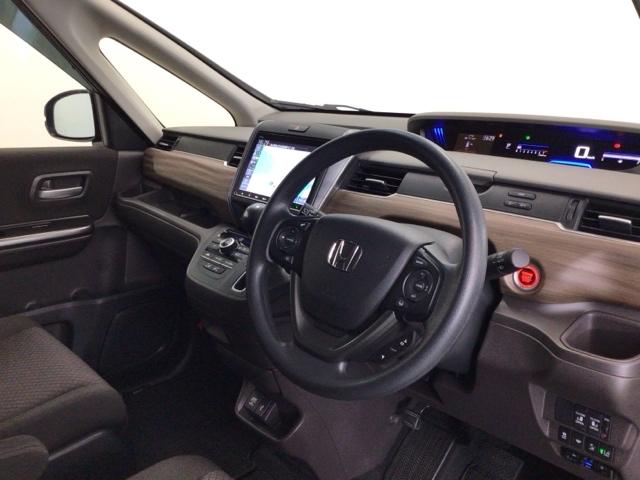 フリード Ｇ　レンタＵＰ・フルセグ・メモリナビ・バックカメラ・シートヒーター・ＥＴＣ　Ａクルーズ　３列シート　ＬＥＤヘッドライト　パワーウインドウ　地デジ　Ｒカメラ　イモビ　ＶＳＡ　ＵＳＢ　ドライブレコーダー（35枚目）