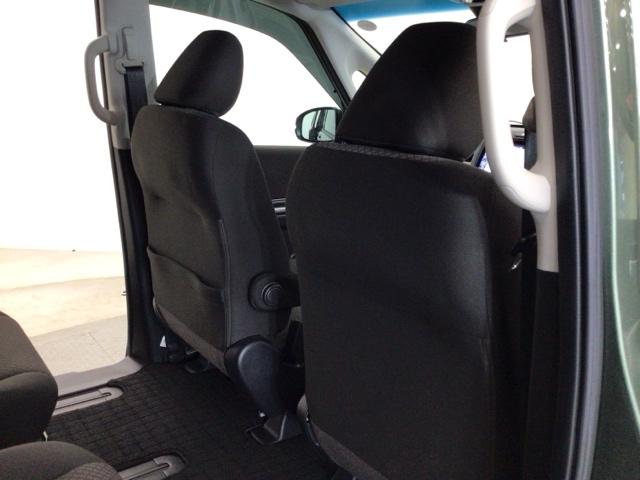 フリード Ｇ　レンタＵＰ・フルセグ・メモリナビ・バックカメラ・シートヒーター・ＥＴＣ　Ａクルーズ　３列シート　ＬＥＤヘッドライト　パワーウインドウ　地デジ　Ｒカメラ　イモビ　ＶＳＡ　ＵＳＢ　ドライブレコーダー（37枚目）