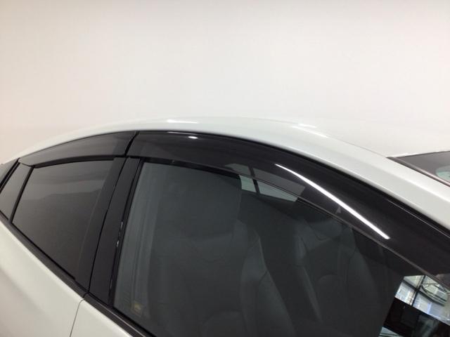 プリウスＰＨＶ Ａプレミアム　ＬＥＤ・フルセグ・メモリナビ・バックカメラ・純正ＡＷ・シートヒーター・ＥＴＣ　ソナー　ＬＥＤライト　横滑り防止機能　黒革シート　イモビライザー　Ｂカメラ　パワステ　オートエアコン　１オーナー　ＡＢＳ（42枚目）
