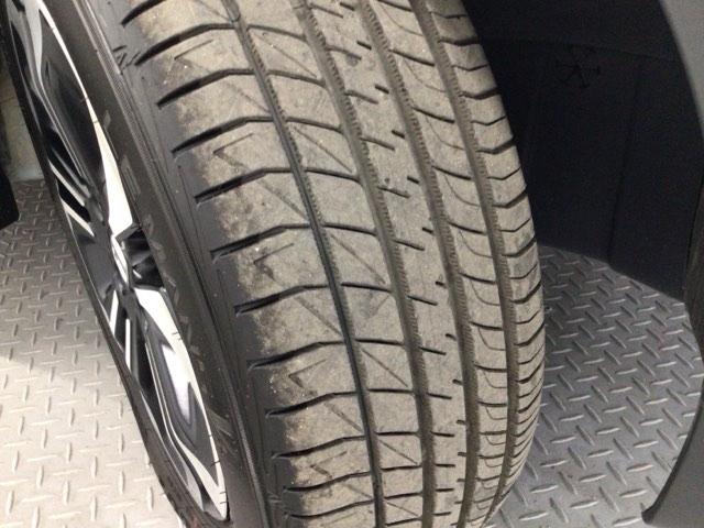 フィット e:HEVクロスター LED・フルセグ・メモリナビ・バックカメラ・純正AW・ホンダCONNECT 衝突回避システム 1オーナー フルオートエアコン 前後センサー LEDランプ エアバッグ サイドエアバック 地デジ VSA(3枚目)