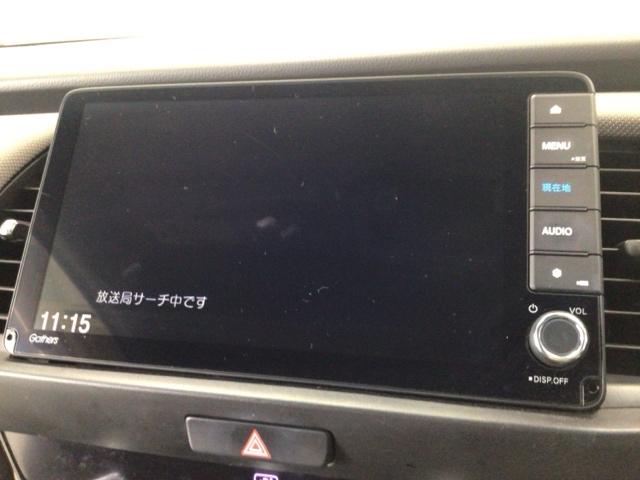 フィット e:HEVクロスター LED・フルセグ・メモリナビ・バックカメラ・純正AW・ホンダCONNECT 衝突回避システム 1オーナー フルオートエアコン 前後センサー LEDランプ エアバッグ サイドエアバック 地デジ VSA(8枚目)