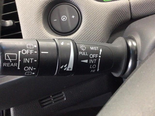 フィット e:HEVクロスター LED・フルセグ・メモリナビ・バックカメラ・純正AW・ホンダCONNECT 衝突回避システム 1オーナー フルオートエアコン 前後センサー LEDランプ エアバッグ サイドエアバック 地デジ VSA(19枚目)