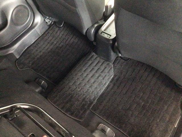 フィット e:HEVクロスター LED・フルセグ・メモリナビ・バックカメラ・純正AW・ホンダCONNECT 衝突回避システム 1オーナー フルオートエアコン 前後センサー LEDランプ エアバッグ サイドエアバック 地デジ VSA(45枚目)