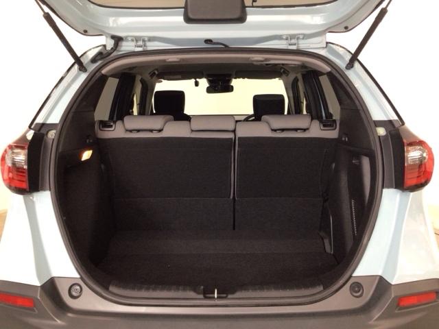 フィット e:HEVクロスター LED・フルセグ・メモリナビ・バックカメラ・純正AW・ホンダCONNECT 衝突回避システム 1オーナー フルオートエアコン 前後センサー LEDランプ エアバッグ サイドエアバック 地デジ VSA(47枚目)