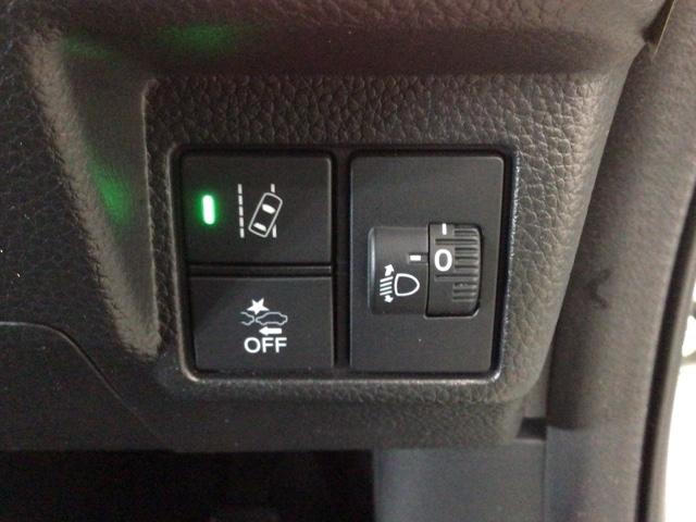 N-BOXカスタム L LED・フルセグ・メモリナビ・バックカメラ・純正AW・シートヒーター・ETC Pソナー 1オーナー サイドエアバッグ ナビTV Aストップ ベンチシート キーフリーシステム LEDライト リアカメ(11枚目)