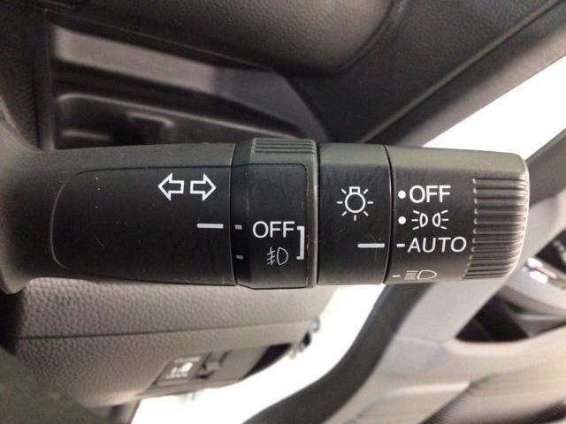 N-BOXカスタム L LED・フルセグ・メモリナビ・バックカメラ・純正AW・シートヒーター・ETC Pソナー 1オーナー サイドエアバッグ ナビTV Aストップ ベンチシート キーフリーシステム LEDライト リアカメ(19枚目)