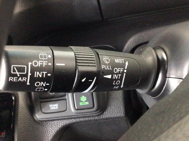 N-BOXカスタム L LED・フルセグ・メモリナビ・バックカメラ・純正AW・シートヒーター・ETC Pソナー 1オーナー サイドエアバッグ ナビTV Aストップ ベンチシート キーフリーシステム LEDライト リアカメ(20枚目)