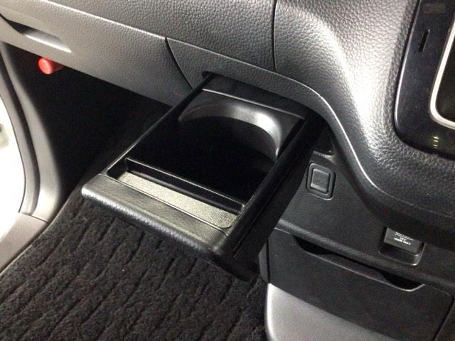 N-BOXカスタム L LED・フルセグ・メモリナビ・バックカメラ・純正AW・シートヒーター・ETC Pソナー 1オーナー サイドエアバッグ ナビTV Aストップ ベンチシート キーフリーシステム LEDライト リアカメ(30枚目)