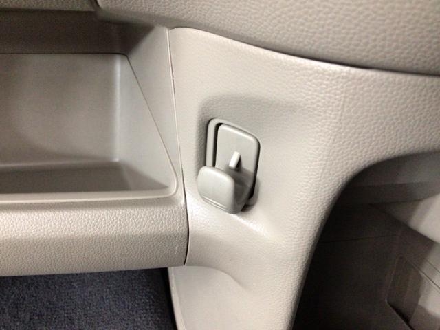 Ｎ－ＯＮＥ Ｇ・Ｌパッケージ　ＨＩＤ・ＣＤ・バックカメラ・純正ＡＷ・ＥＣＯＮスイッチ・スマートキー・ＥＴＣ　１オーナー　ｉストップ　ベンチＳ　盗難防止　フルオートエアコン　パワーウィンドウ　助手席エアバック　ＵＳＢ　ＥＳＣ　ＡＢＳ（20枚目）