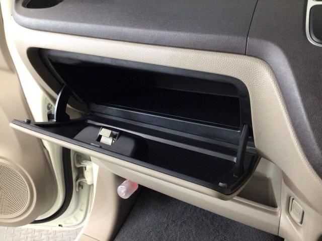 Ｎ－ＯＮＥ Ｇ・Ｌパッケージ　ＨＩＤ・ＣＤ・バックカメラ・純正ＡＷ・ＥＣＯＮスイッチ・スマートキー・ＥＴＣ　１オーナー　ｉストップ　ベンチＳ　盗難防止　フルオートエアコン　パワーウィンドウ　助手席エアバック　ＵＳＢ　ＥＳＣ　ＡＢＳ（25枚目）