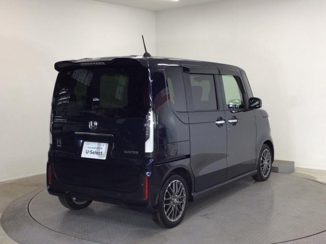 Ｎ－ＢＯＸカスタム ターボ　ＬＥＤ・ホンダＣＯＮＮＥＣＴ・ディスプレイオーディオ・バックカメラ・ＥＴＣ　イモビライザー　１オナ　衝突被害軽減　ベンチシート　キーフリー　Ｐセンサー　ＥＳＣ　パワステ　両席エアバック　ターボ車（2枚目）