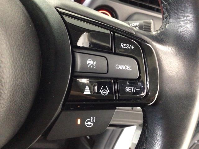 ヴェゼル ｅ：ＨＥＶＺ　ＬＥＤ・フルセグ・メモリナビ・バックカメラ・純正ＡＷ・シートヒーター・ＥＴＣ　衝突回避支援ブレーキ機能　１オナ　スマキ　Ｐトランク　フルオートエアコン　Ｄレコ　エアバッグ　両席エアバック　Ｒカメ（14枚目）