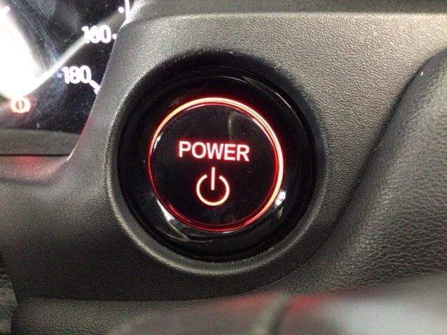 ヴェゼル ｅ：ＨＥＶＺ　ＬＥＤ・フルセグ・メモリナビ・バックカメラ・純正ＡＷ・シートヒーター・ＥＴＣ　衝突回避支援ブレーキ機能　１オナ　スマキ　Ｐトランク　フルオートエアコン　Ｄレコ　エアバッグ　両席エアバック　Ｒカメ（16枚目）