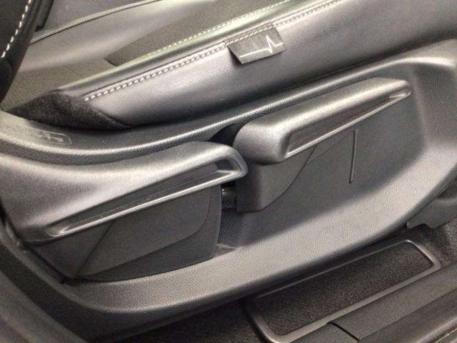 ヴェゼル ｅ：ＨＥＶＺ　ＬＥＤ・フルセグ・メモリナビ・バックカメラ・純正ＡＷ・シートヒーター・ＥＴＣ　衝突回避支援ブレーキ機能　１オナ　スマキ　Ｐトランク　フルオートエアコン　Ｄレコ　エアバッグ　両席エアバック　Ｒカメ（45枚目）