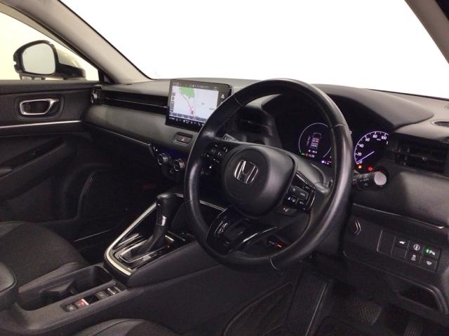 ヴェゼル ｅ：ＨＥＶＺ　ＬＥＤ・フルセグ・メモリナビ・バックカメラ・純正ＡＷ・シートヒーター・ＥＴＣ　衝突回避支援ブレーキ機能　１オナ　スマキ　Ｐトランク　フルオートエアコン　Ｄレコ　エアバッグ　両席エアバック　Ｒカメ（49枚目）