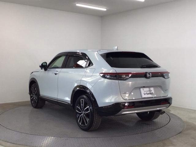 ヴェゼル ｅ：ＨＥＶＺ　ＬＥＤ・フルセグ・メモリナビ・バックカメラ・純正ＡＷ・シートヒーター・ＥＴＣ　衝突回避支援ブレーキ機能　１オナ　スマキ　Ｐトランク　フルオートエアコン　Ｄレコ　エアバッグ　両席エアバック　Ｒカメ（67枚目）