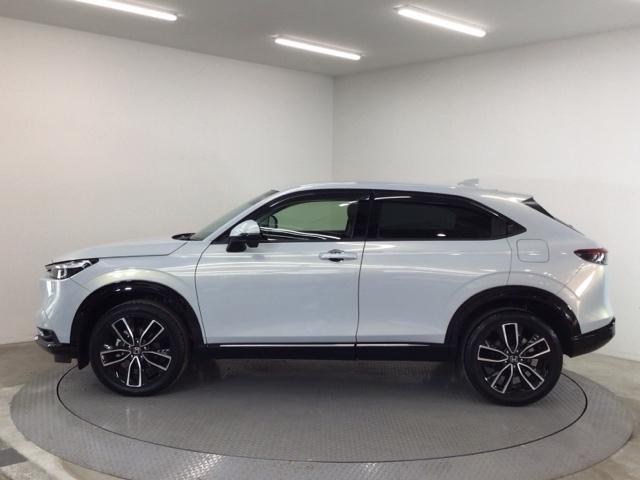 ヴェゼル ｅ：ＨＥＶＺ　ＬＥＤ・フルセグ・メモリナビ・バックカメラ・純正ＡＷ・シートヒーター・ＥＴＣ　衝突回避支援ブレーキ機能　１オナ　スマキ　Ｐトランク　フルオートエアコン　Ｄレコ　エアバッグ　両席エアバック　Ｒカメ（68枚目）