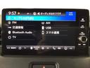 ｅ：ＨＥＶＺ　ＬＥＤ・フルセグ・メモリナビ・バックカメラ・純正ＡＷ・ホンダＣＯＮＮＥＣＴ　衝突回避支援ブレーキ機能　１オナ　スマキ　Ｐトランク　フルオートエアコン　エアバッグ　両席エアバック　Ｒカメ　ＬＥＤランプ（22枚目）