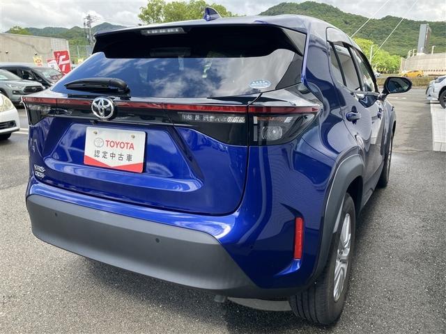 ヤリスクロス Ｇ　フルセグ　メモリーナビ　ＤＶＤ再生　バックカメラ　衝突被害軽減システム　ＥＴＣ　ＬＥＤヘッドランプ　ワンオーナー（6枚目）