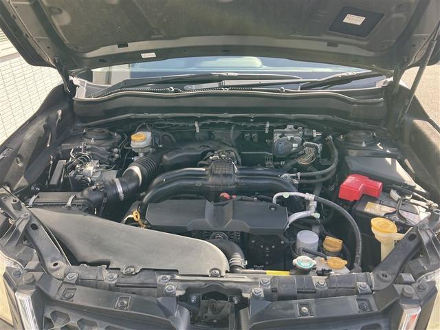 フォレスター ２．０ｉ－Ｓ　アイサイト　革シート　４ＷＤ　ワンセグ　メモリーナビ　ＤＶＤ再生　バックカメラ　衝突被害軽減システム　ＥＴＣ　ＨＩＤヘッドライト　ワンオーナー（31枚目）