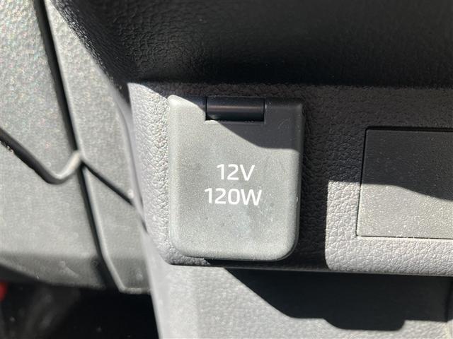 アクセサリーソケット付いています。