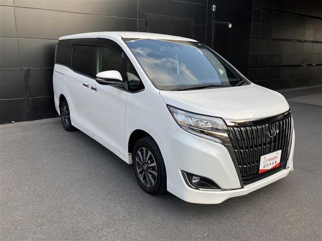 エスクァイア Ｇｉ　プレミアムパッケージ　ブラックテーラード　フルセグ　メモリーナビ　ＤＶＤ再生　後席モニター　バックカメラ　衝突被害軽減システム　ＥＴＣ　両側電動スライド　ＬＥＤヘッドランプ　乗車定員７人　３列シート　ワンオーナー　アイドリングストップ（2枚目）