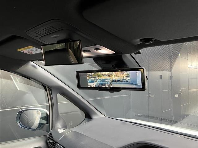 エスクァイア Ｇｉ　プレミアムパッケージ　ブラックテーラード　フルセグ　メモリーナビ　ＤＶＤ再生　後席モニター　バックカメラ　衝突被害軽減システム　ＥＴＣ　両側電動スライド　ＬＥＤヘッドランプ　乗車定員７人　３列シート　ワンオーナー　アイドリングストップ（13枚目）