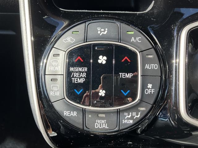 エスクァイア GI フルセグ メモリーナビ DVD再生 後席モニター バックカメラ 衝突被害軽減システム ETC 両側電動スライド LEDヘッドランプ 乗車定員7人 3列シート ワンオーナー(22枚目)