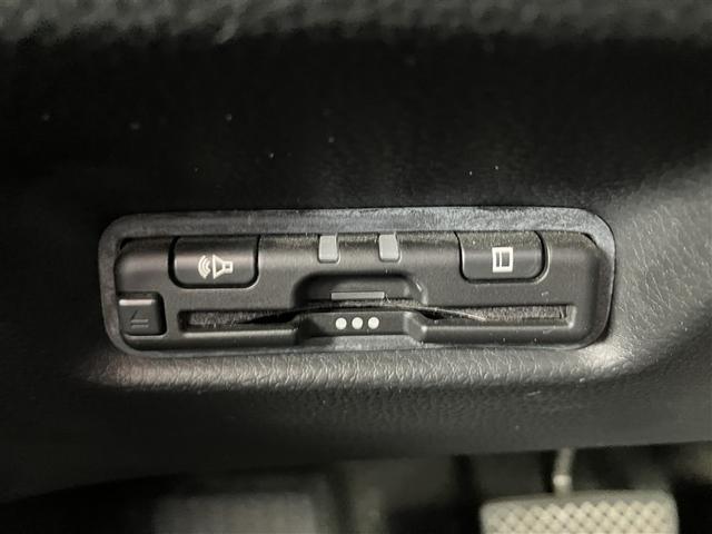 フィット クロスター フルセグ メモリーナビ DVD再生 バックカメラ 衝突被害軽減システム ETC ドラレコ LEDヘッドランプ ワンオーナー(27枚目)