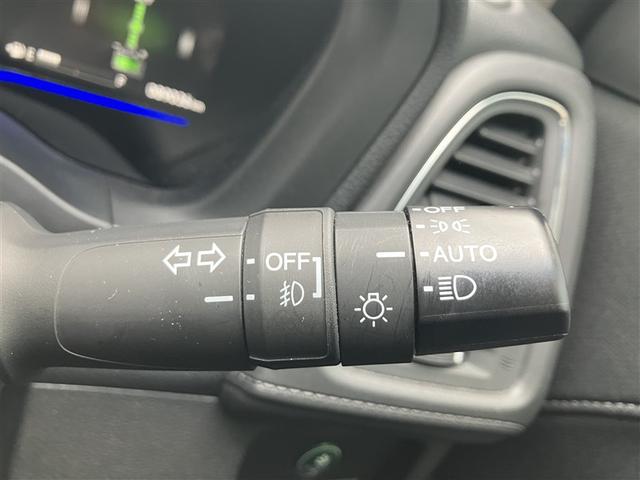 ヴェゼル ハイブリッドＺ　フルセグ　ＨＤＤナビ　ＤＶＤ再生　バックカメラ　衝突被害軽減システム　ＥＴＣ　ＬＥＤヘッドランプ　ワンオーナー　フルエアロ（15枚目）