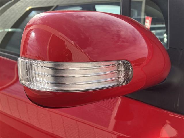 ヴィッツ ＦリミテッドＩＩ　ワンセグ　メモリーナビ　ＥＴＣ　ＨＩＤヘッドライト　ワンオーナー（9枚目）