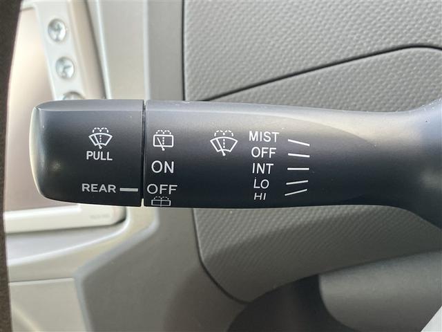 ヴィッツ ＦリミテッドＩＩ　ワンセグ　メモリーナビ　ＥＴＣ　ＨＩＤヘッドライト　ワンオーナー（14枚目）