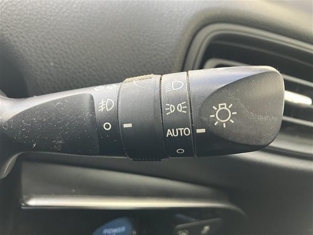 プリウス Ｓ　ワンセグ　メモリーナビ　バックカメラ　衝突被害軽減システム　ＥＴＣ　ＬＥＤヘッドランプ　ワンオーナー（15枚目）