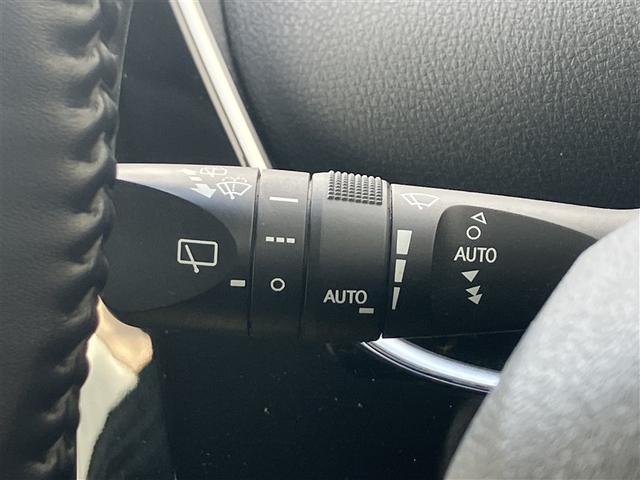 プリウス Ｓ　ワンセグ　メモリーナビ　バックカメラ　衝突被害軽減システム　ＥＴＣ　ＬＥＤヘッドランプ　ワンオーナー（16枚目）