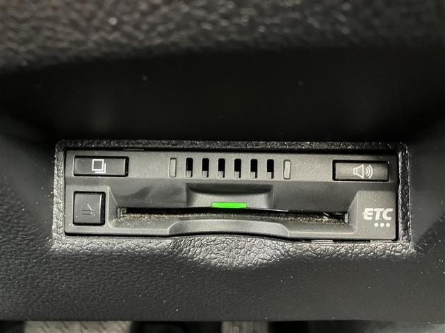 プリウス Ｓ　ワンセグ　メモリーナビ　バックカメラ　衝突被害軽減システム　ＥＴＣ　ＬＥＤヘッドランプ　ワンオーナー（20枚目）