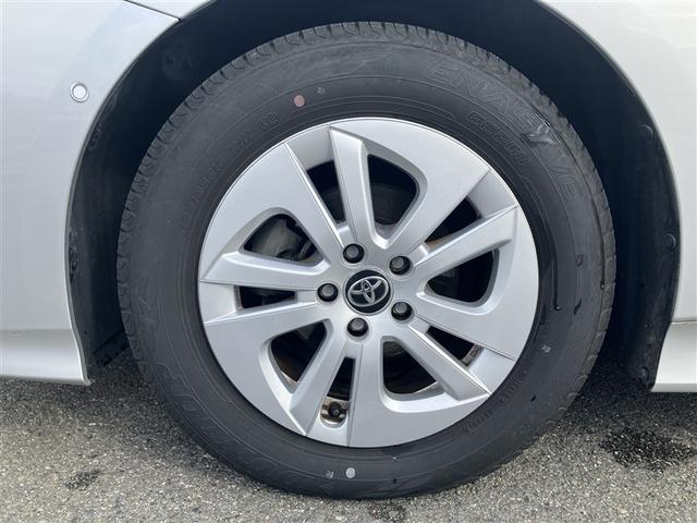 プリウス Ｓ　ワンセグ　メモリーナビ　バックカメラ　衝突被害軽減システム　ＥＴＣ　ＬＥＤヘッドランプ　ワンオーナー（28枚目）