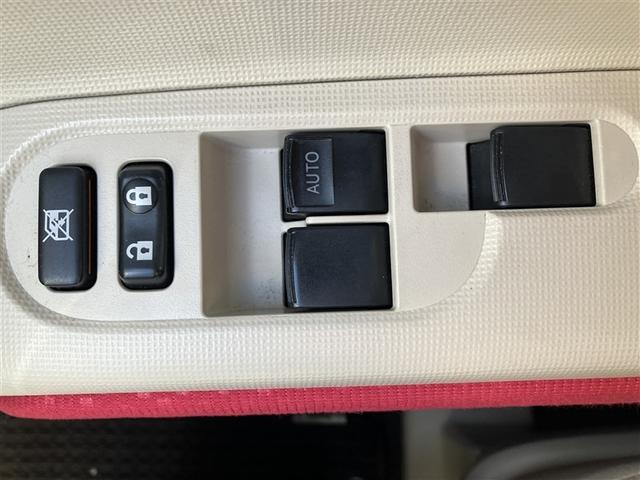 ポルテ Ｆ　フルセグ　メモリーナビ　バックカメラ　衝突被害軽減システム　ＥＴＣ　電動スライドドア　ウオークスルー　ワンオーナー（17枚目）