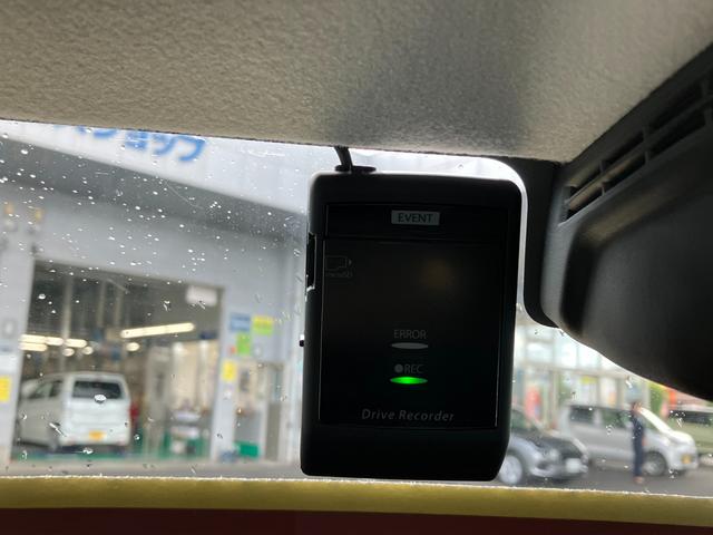 ハスラー HYBRID X ナビ 全方位カメラ ドラレコ シートヒータ ドライブレコーダー 全方位カメラ オートライト Bluetooth 純正ナビ プッシュスタート シートヒーター オートエアコン 禁煙車 ワンオーナー 衝突被害軽減システム アイドリングストップ(15枚目)