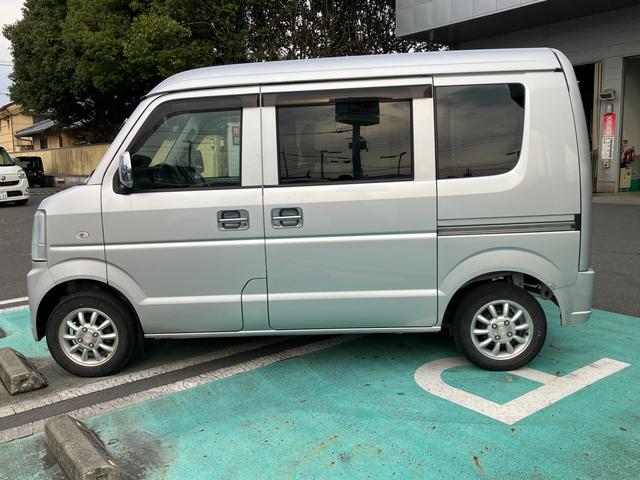 エブリイ ＰＣ　ＤＡ６４Ｖ　６型　２ＷＤ　４ＡＴ　Ａ／Ｃ　Ｐ／Ｓ　２ＷＤ　エアコン　パワステ　衝突安全ボディ　スライドドア（4枚目）