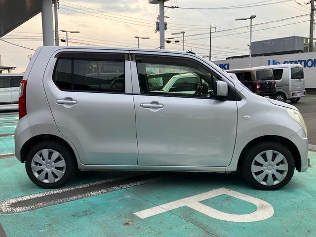 ワゴンＲ ＦＸ　ＭＨ３４型　ＣＶＴ　オートエアコン　ＣＤオーディオ　禁煙車　ワンオーナー　衝突安全ボディ　アイドリングストップ（9枚目）