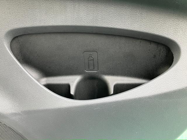ワゴンＲ ＦＸ　ＭＨ３４型　ＣＶＴ　オートエアコン　ＣＤオーディオ　禁煙車　ワンオーナー　衝突安全ボディ　アイドリングストップ（31枚目）