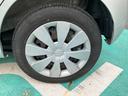 ホイールはスチール製で古ホイールカバー装着です！