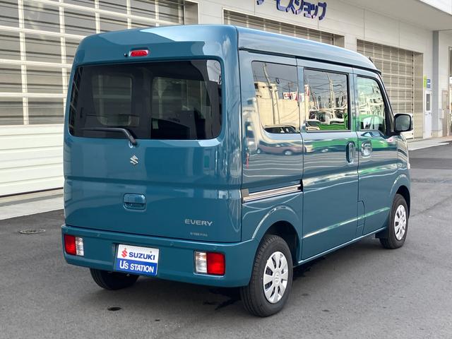 エブリイ ＪＯＩＮターボ　ディスプレイオーディオ　バックカメラ　ディスプレイオーディオ　バックカメラ　オートエアコン　両側電動スライドドア　プッシュスタート　シートヒーター　禁煙車　衝突被害軽減システム　アイドリングストップ　サイドパーキングブレーキ　４ＷＤ（8枚目）