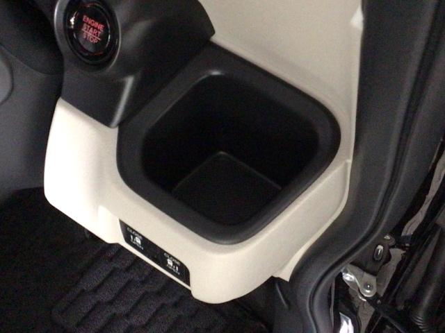 Ｎ－ＢＯＸ ベースグレード　ＬＥＤ・フルセグ・メモリナビ・バックカメラ・ホンダＣＯＮＮＥＣＴ・ＥＴＣ　衝突軽減システム　スマートキ－　カーテンエアバック　イモビライザー　横滑り防止　オートクルーズ　ＬＥＤヘッドライト　キーフリー（28枚目）