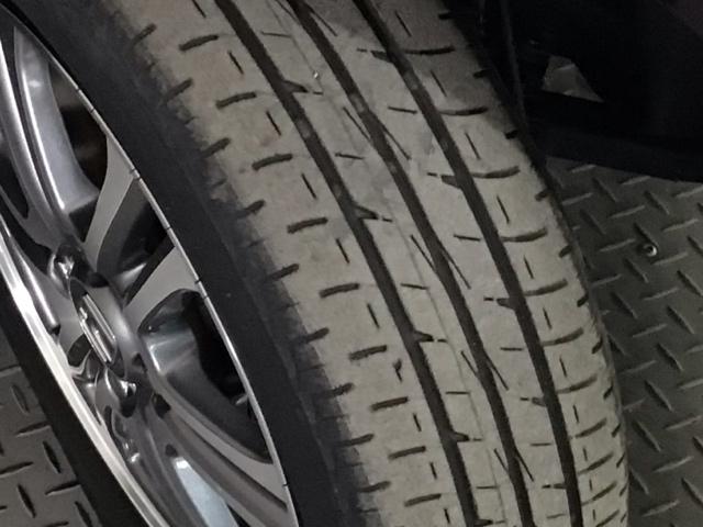 Ｎ－ＢＯＸカスタム Ｇ・Ｌパッケージ　ＨＩＤ・フルセグ・メモリナビ・バックカメラ・純正ＡＷ・片側電動ドア・ＥＴＣ　サイドエアバック　アイドリングストップ車　ナビ・ＴＶ　スマキ－　フロントベンチシート　地デジＴＶ　パワーウィンドウ　パワステ（3枚目）