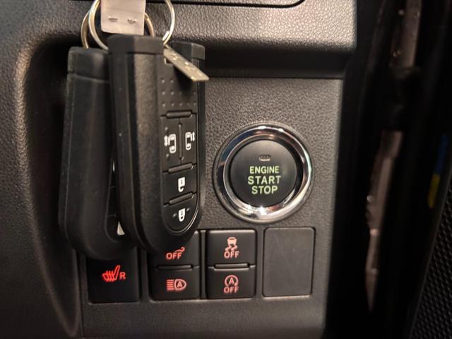 タント カスタムＸ　トップエディションリミテッドＳＡＩＩＩ　ドライブレコーダー　ＥＴＣ　全周囲カメラ　両側電動スライドドア　ナビ　ＴＶ　クリアランスソナー　衝突被害軽減システム　オートマチックハイビーム　スマートキー　アイドリングストップ　電動格納ミラー（27枚目）