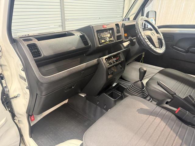 ハイゼットトラック スタンダード 全国対応2年保証・4WD・LEDヘッドライト・5MT(7枚目)