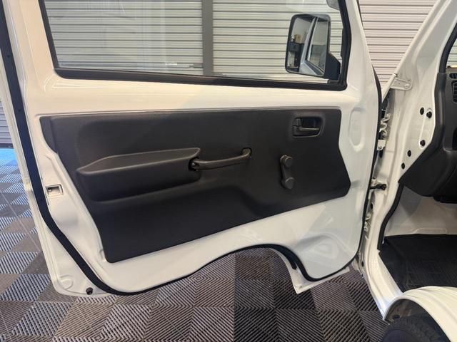 キャリイトラック KCエアコン・パワステ セーフティS 4WD(9枚目)