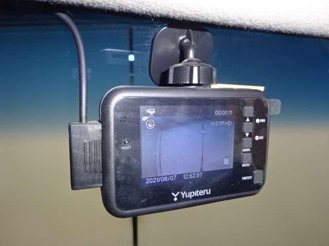 G・Lパッケージ ワンオーナー ナビ リヤカメラ 電動ドア スマキ- AUX CDデッキ 両側スライド片側電動ドア イモビライザー メモリナビ ABS ESC DVD アイドリングストップ付き キーフリ- ナビTV付(19枚目)